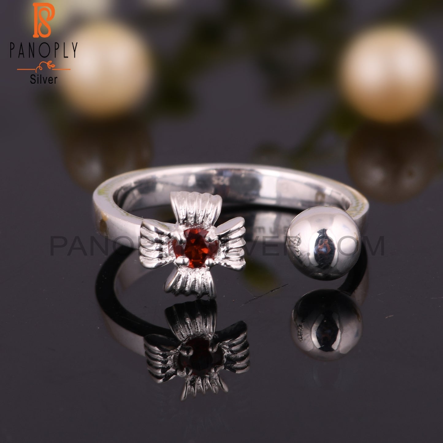 Garnet Red Round Shape 925 Sterling Silver Ring