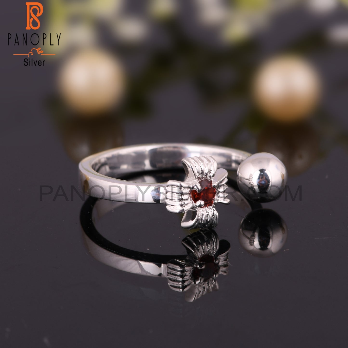 Garnet Red Round Shape 925 Sterling Silver Ring
