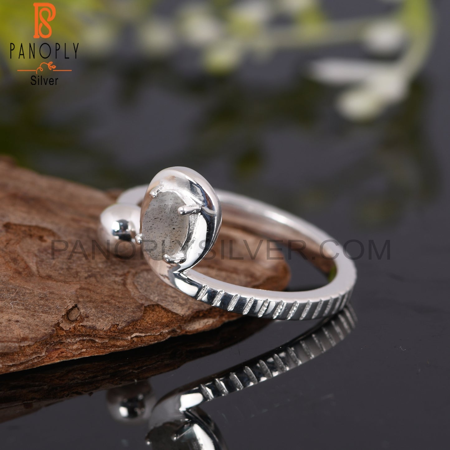 Oval Labradorite 925 Sterling Silver Handmade Ring