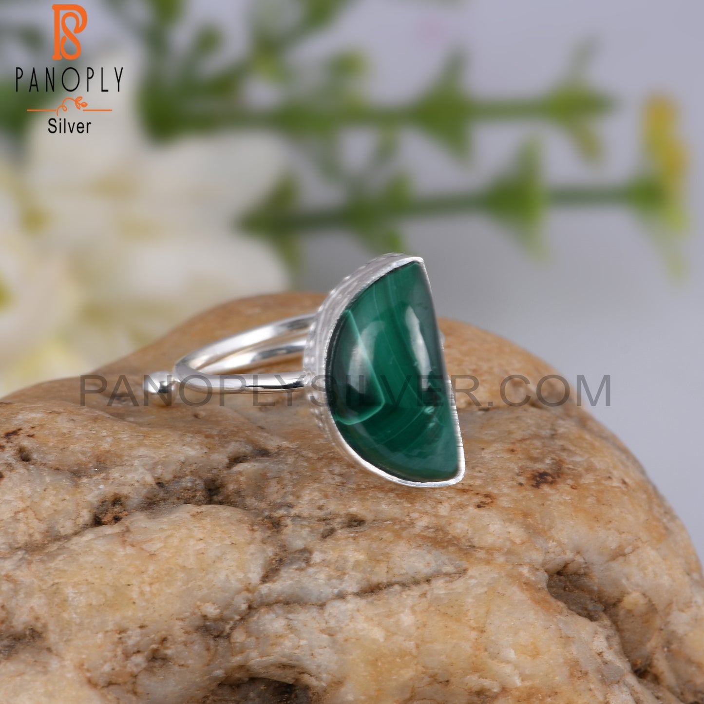 Malachite D shape 925 Sterling Silver Moon Ring