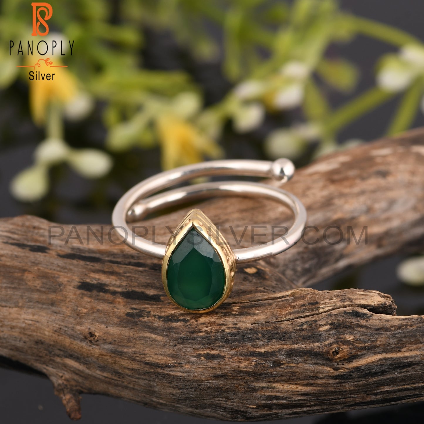 Pear Green Onyx 925 Sterling Silver Ring