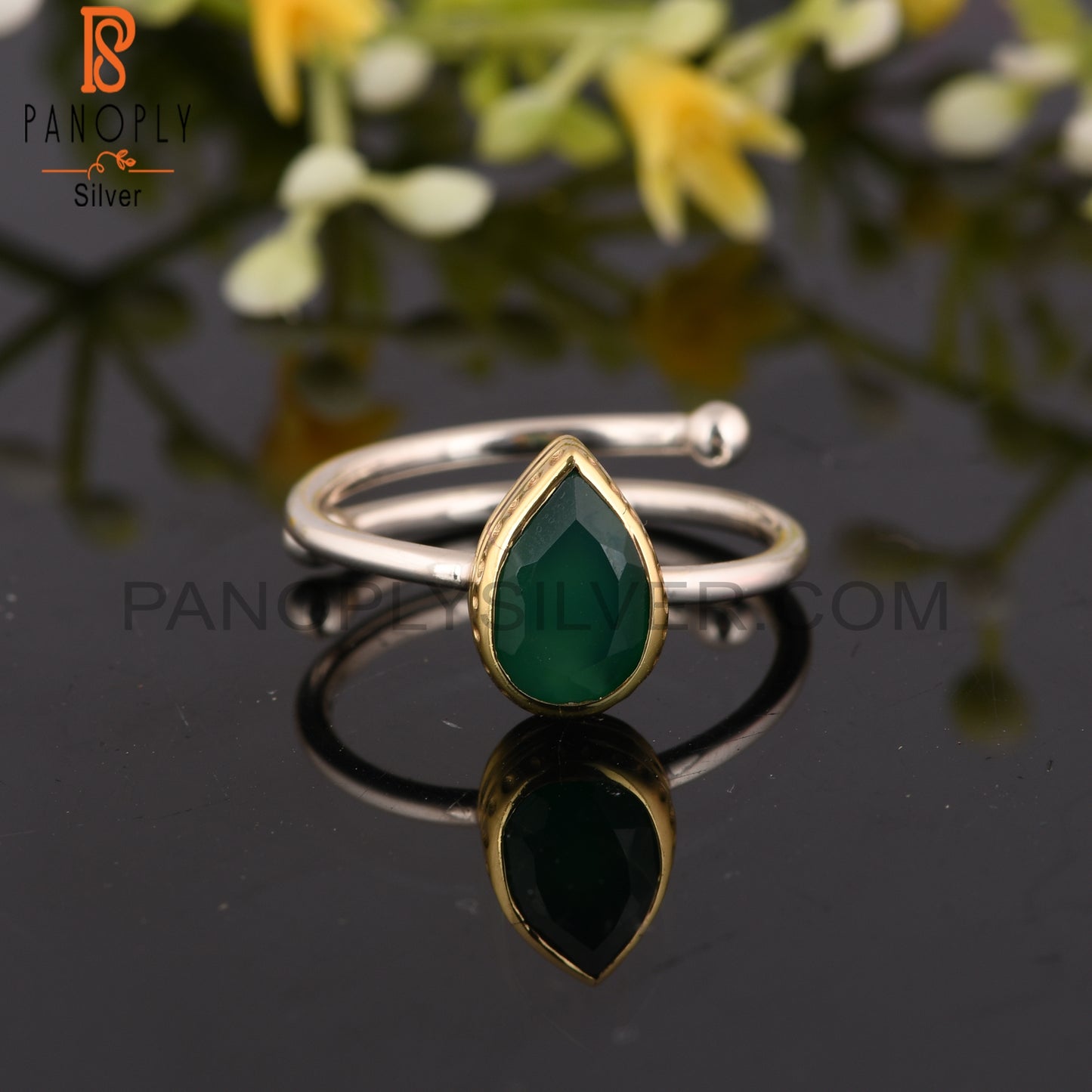 Pear Green Onyx 925 Sterling Silver Ring