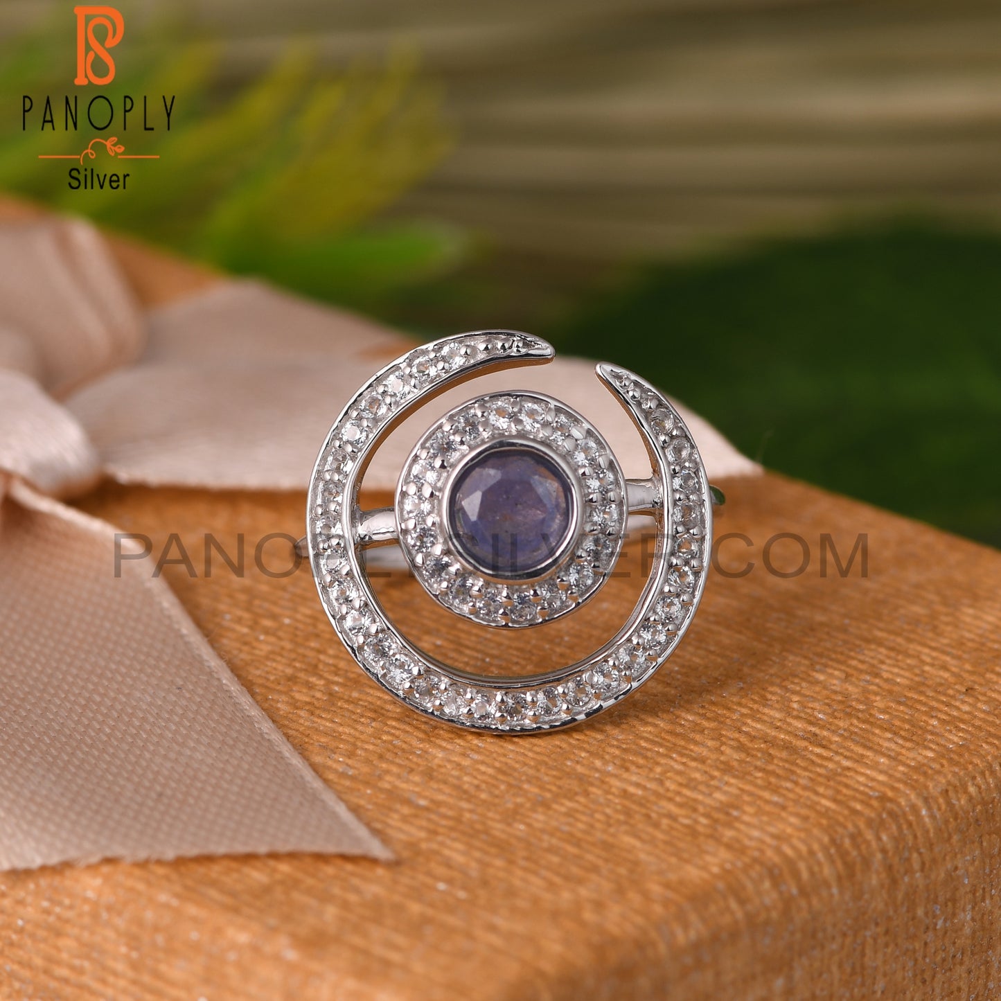 White Topaz & Tanzanite Round 925 Sterling Silver Ring