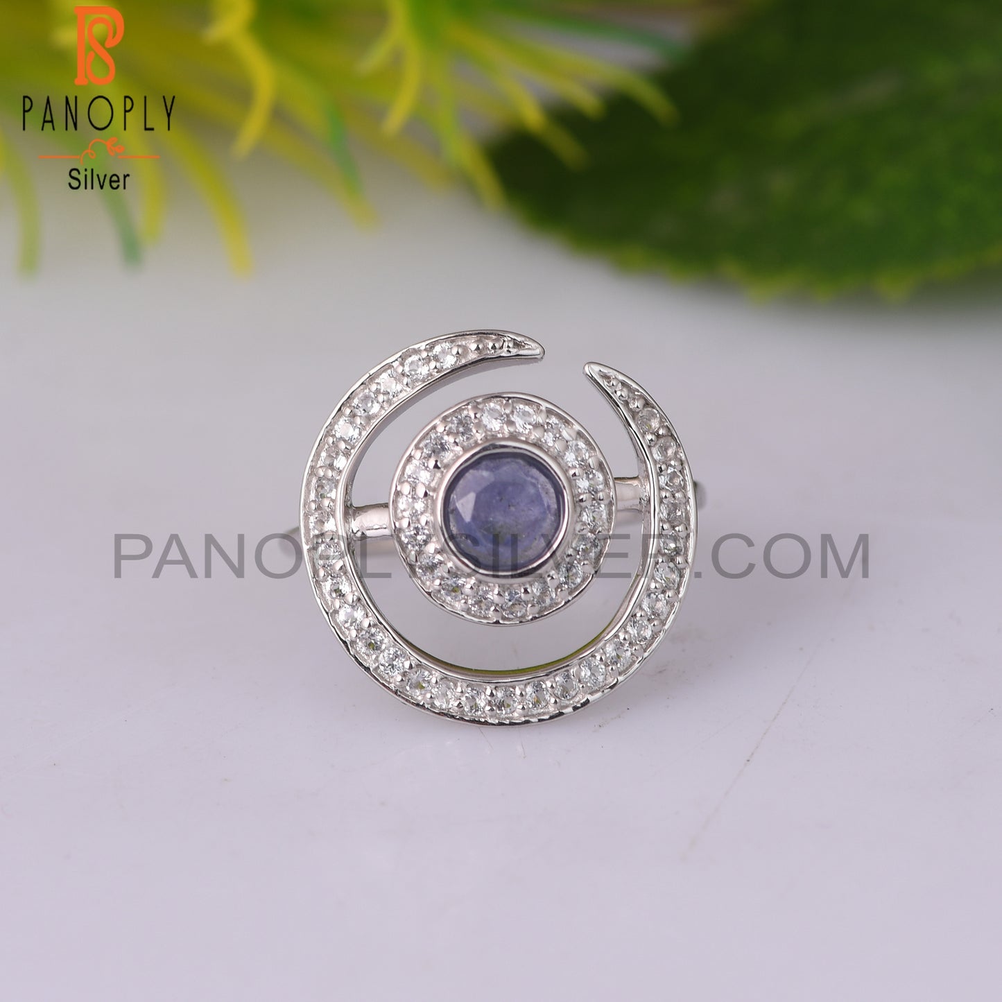 White Topaz & Tanzanite Round 925 Sterling Silver Ring