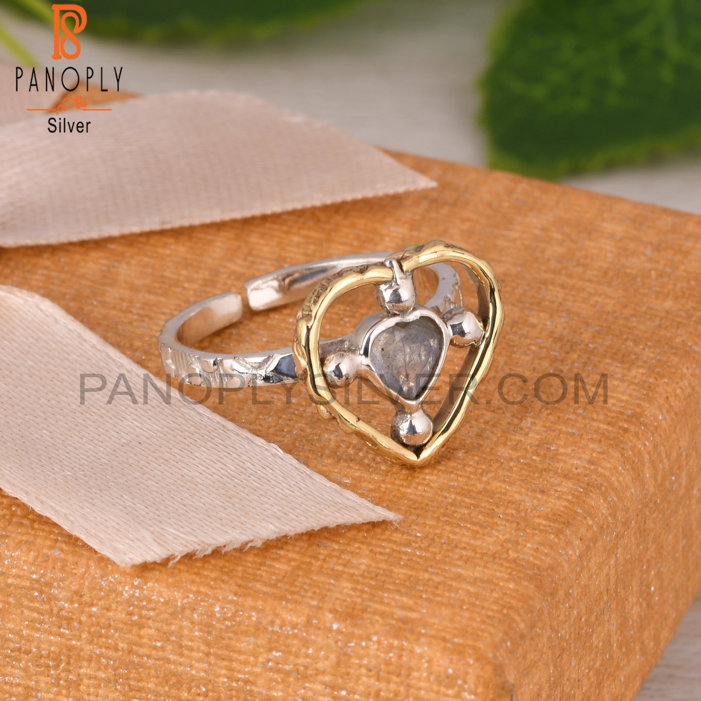 Labradorite Heart Shape 925 Sterling Silver Ring