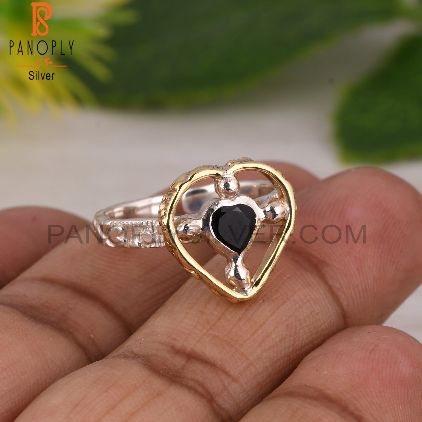 Black Onyx Two Heart Shape 925 Sterling Silver Ring