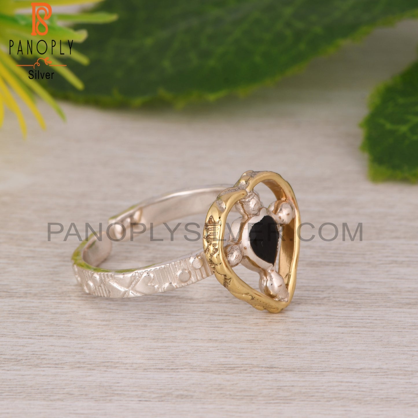 Black Onyx Two Heart Shape 925 Sterling Silver Ring