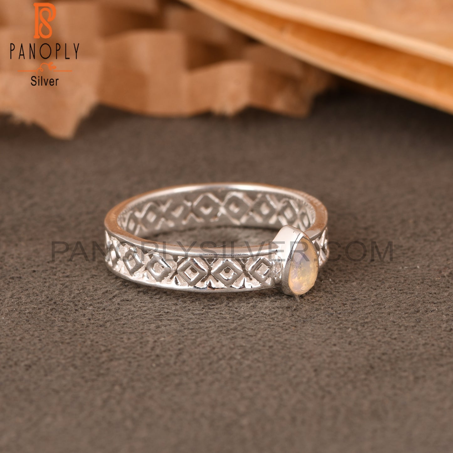 Ethiopian Opal Pear 925 Sterling Silver Texture Ring