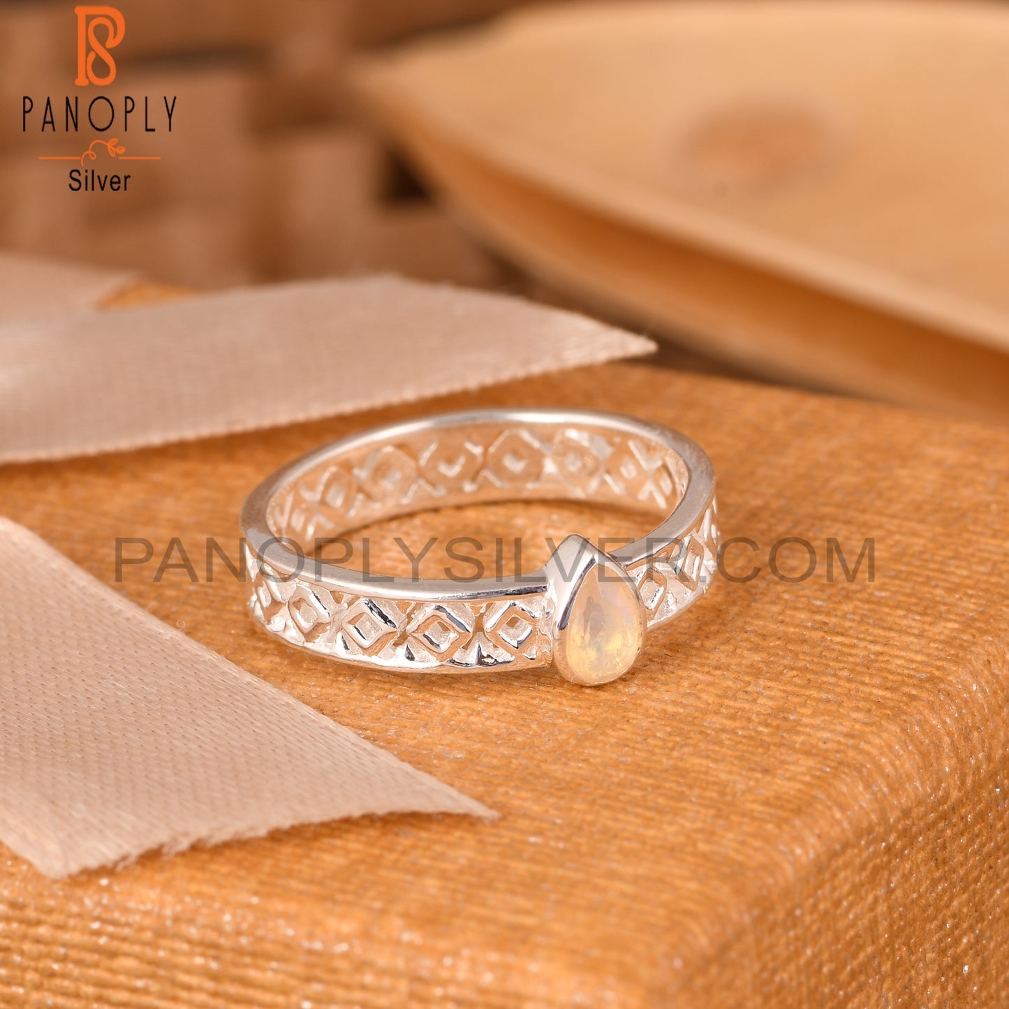 Ethiopian Opal Pear 925 Sterling Silver Texture Ring