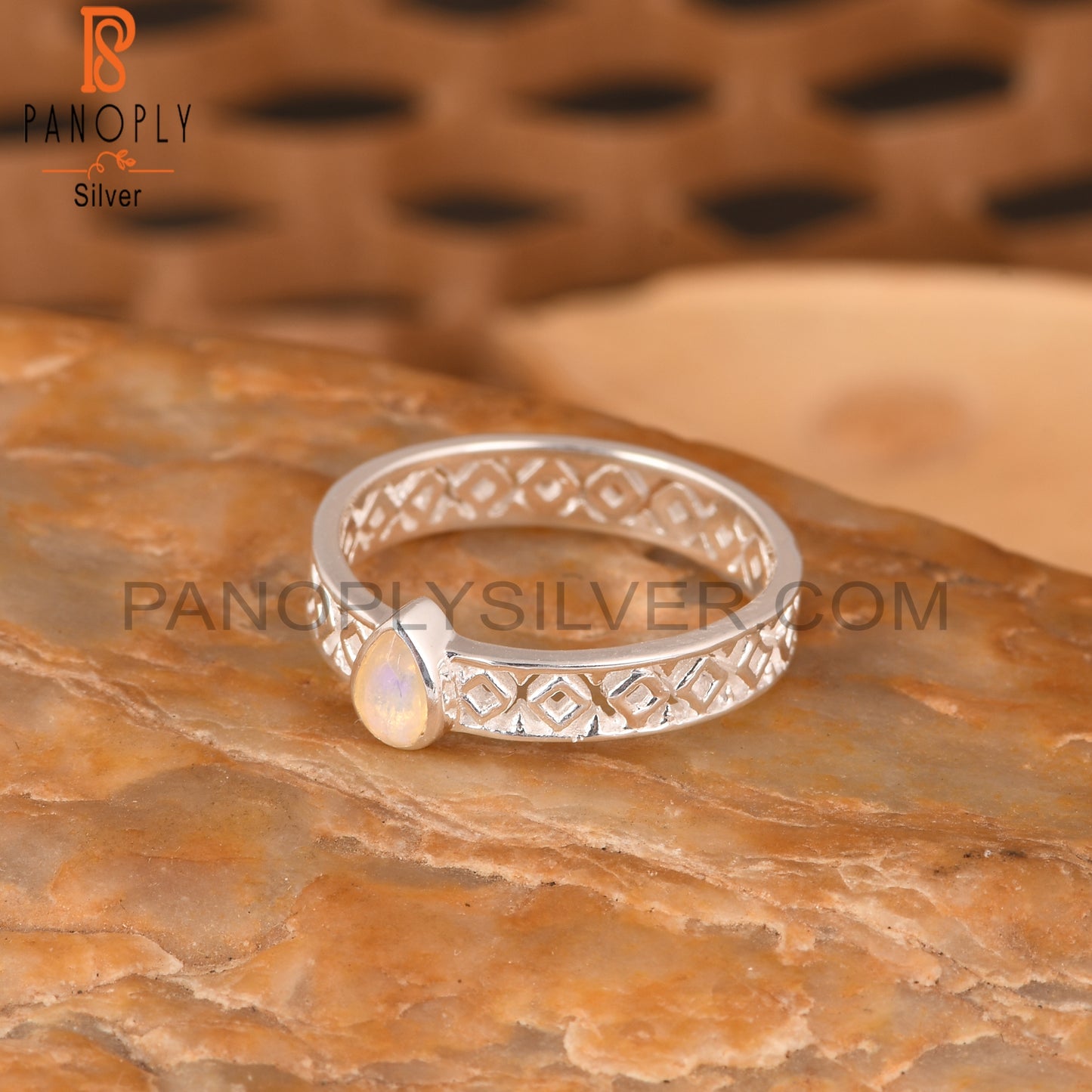 Ethiopian Opal Pear 925 Sterling Silver Texture Ring