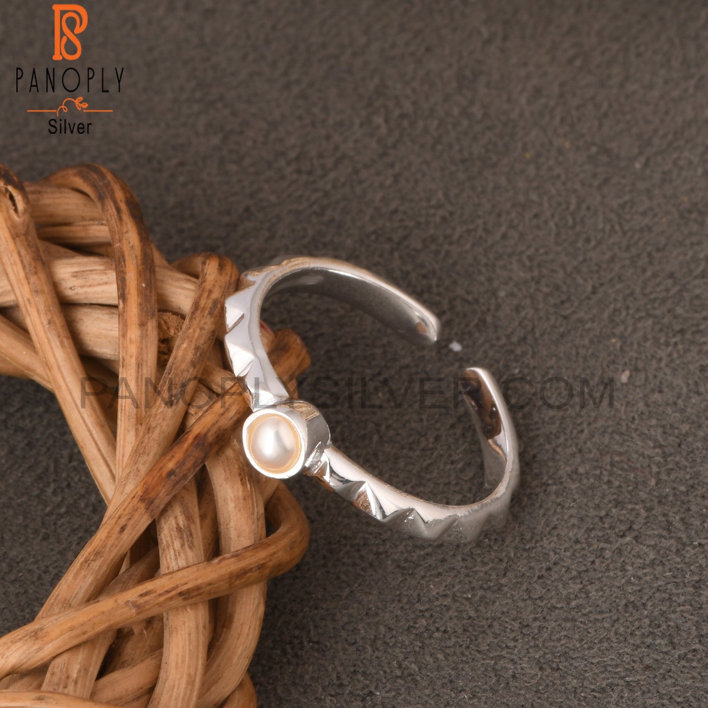 Pearl Round Shape 925 Sterling Silver Ring