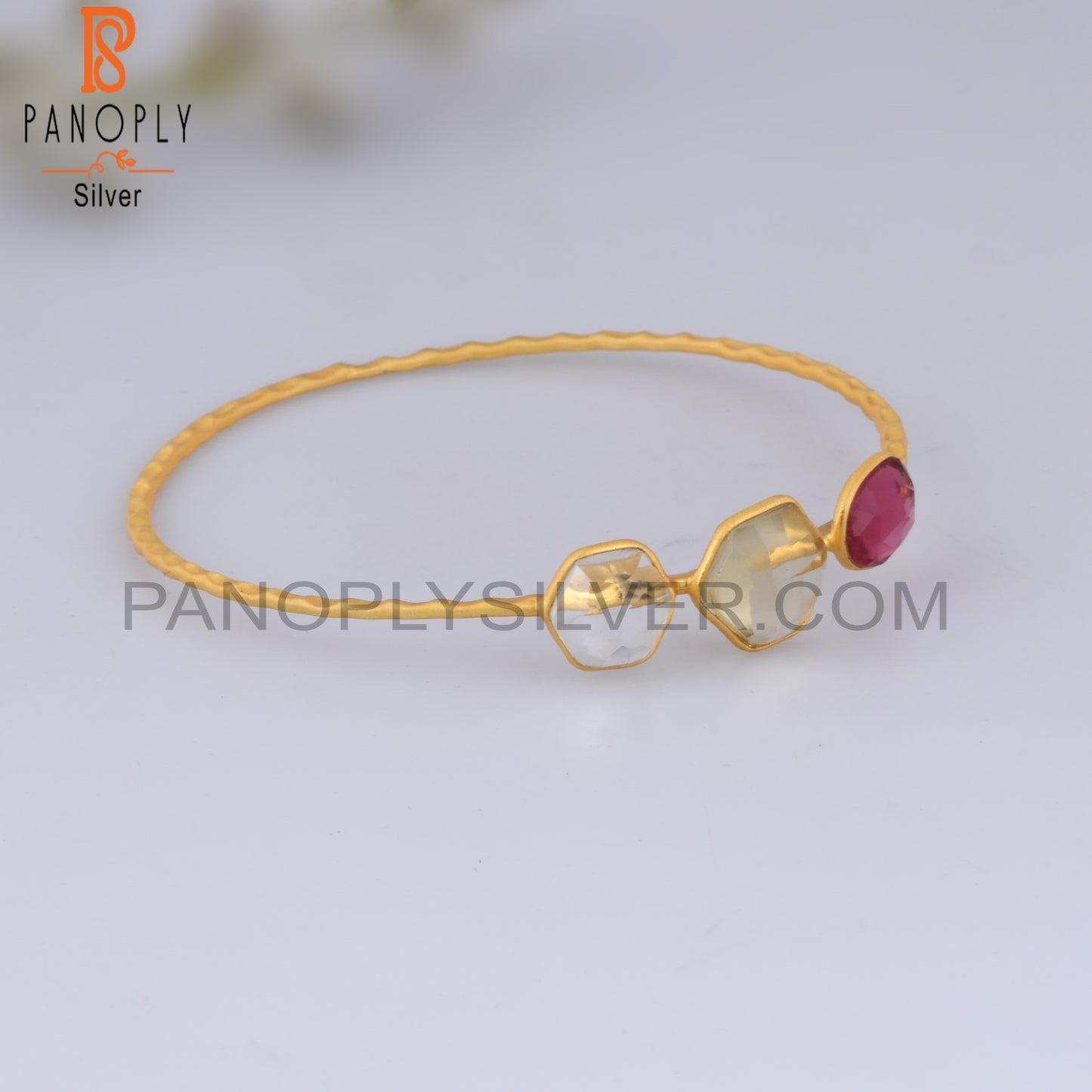 18K Gold Plated 925 Quality Hammered Bangle With Crystal Quartz