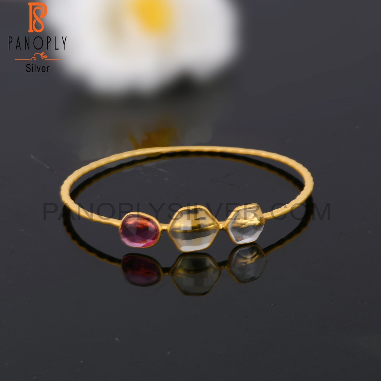 18K Gold Plated 925 Quality Hammered Bangle With Crystal Quartz