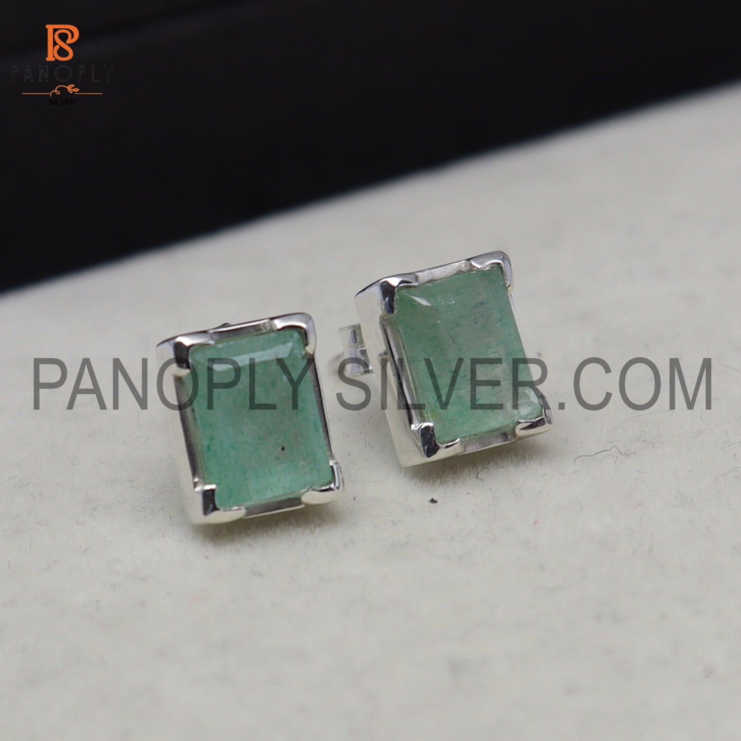 Green Strawberry Quartz 925 Silver Gem Stud Jewelry for Women's Day