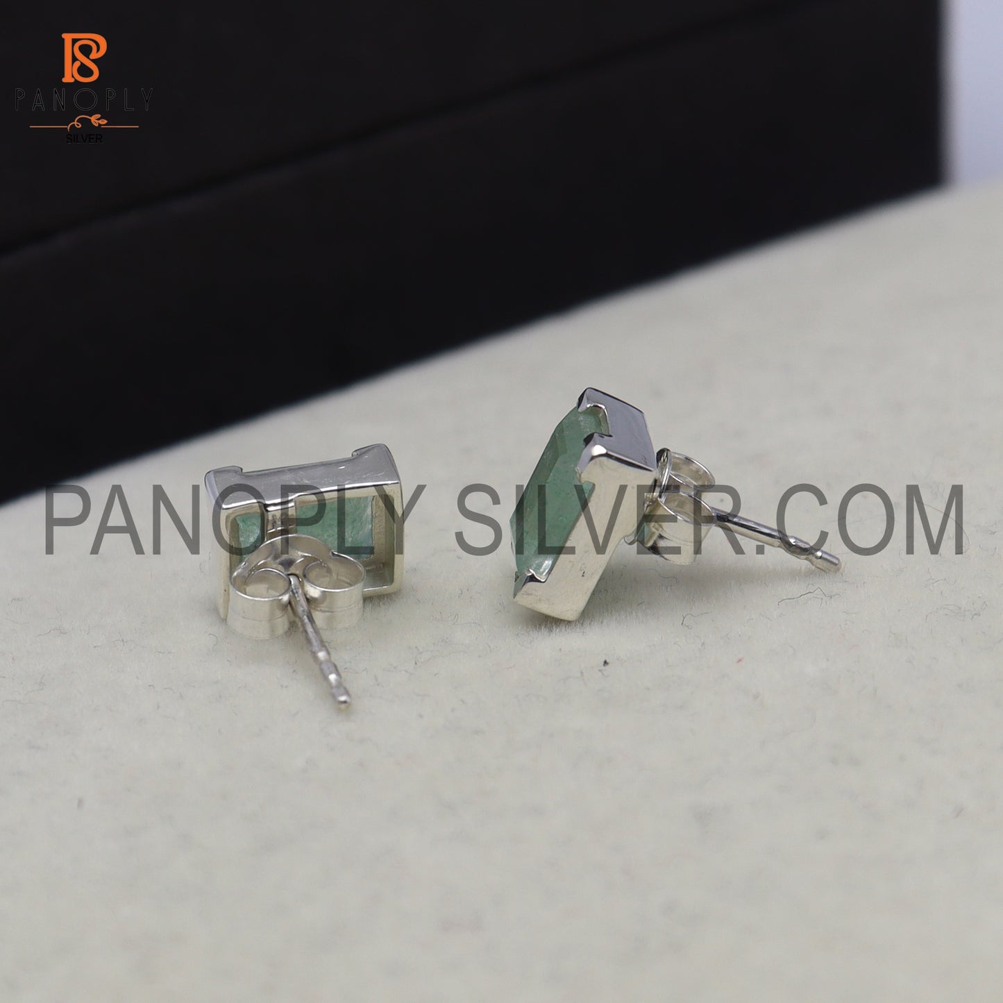Green Strawberry Quartz 925 Silver Gem Stud Jewelry for Women's Day