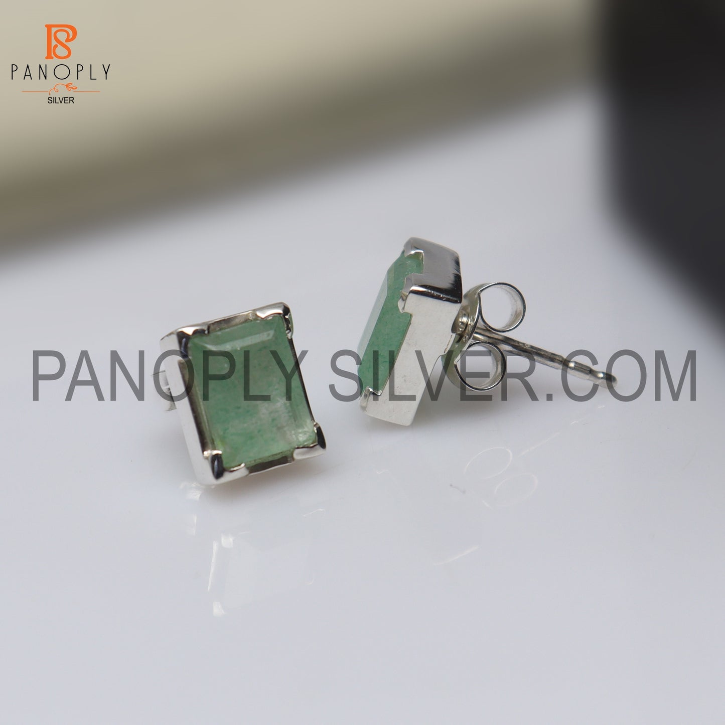 Green Strawberry Quartz 925 Silver Gem Stud Jewelry for Women's Day