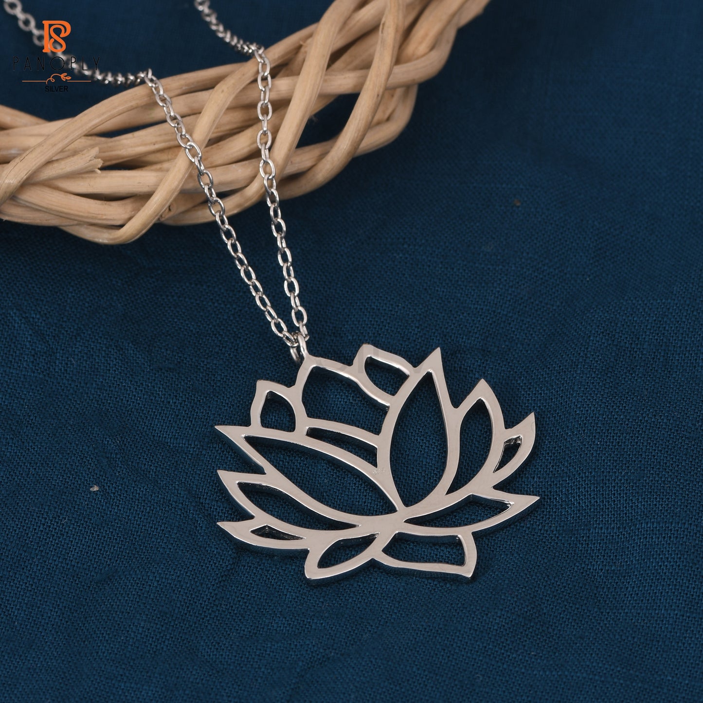 925 Silver Lotus Design Cable Chain Pendant