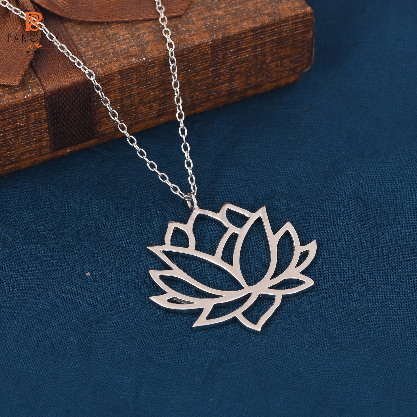 925 Silver Lotus Design Cable Chain Pendant