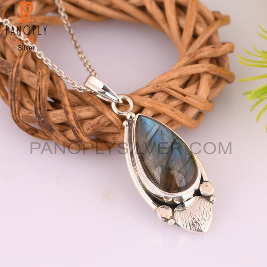 Attractive Labradorite Pear 925 Sterling Silver Pendant