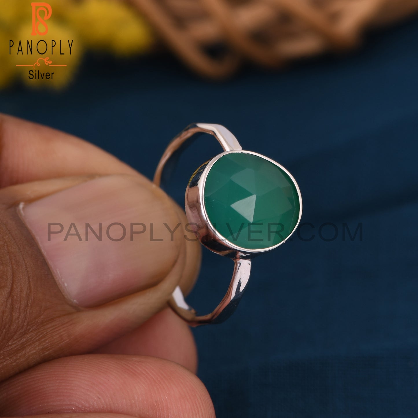 Bezel Set Green Onyx Gemstone 925 Sterling Silver Rings