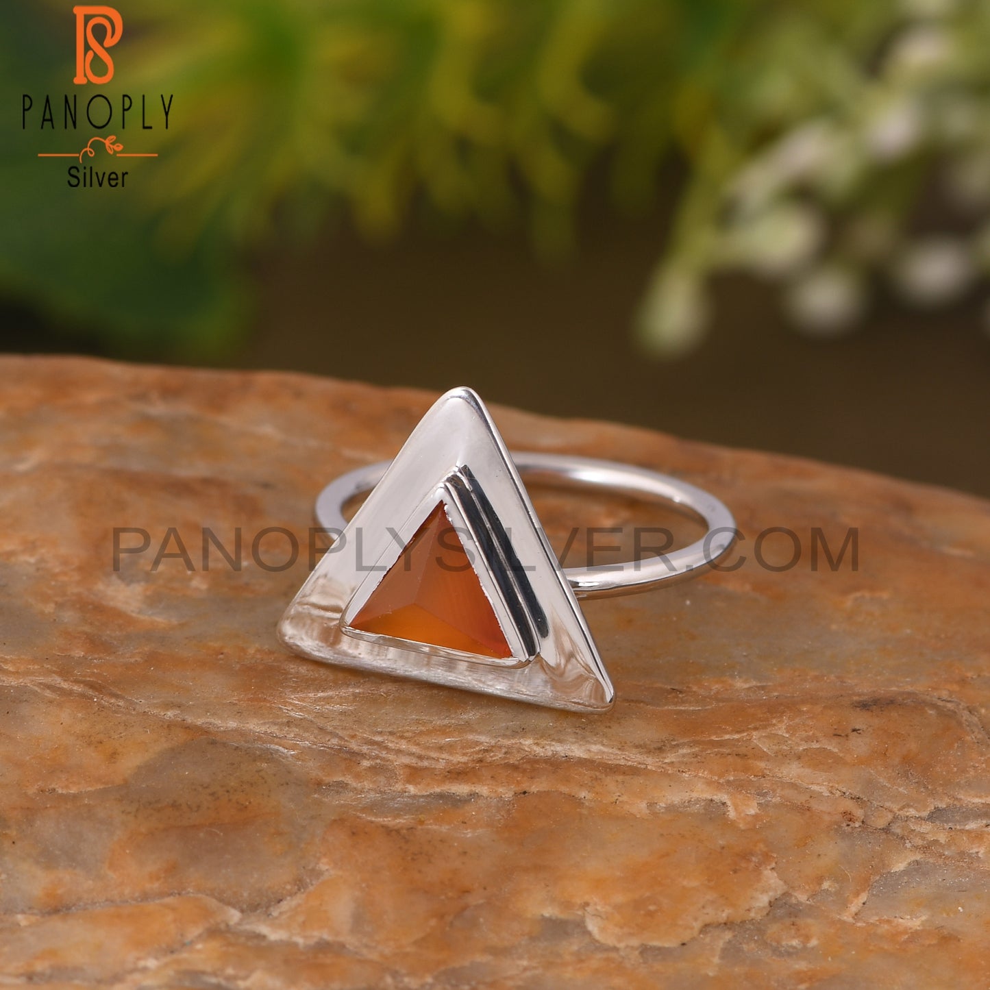 Carnilian Chalcedony Gemstone 925 Silver Triangle Ring