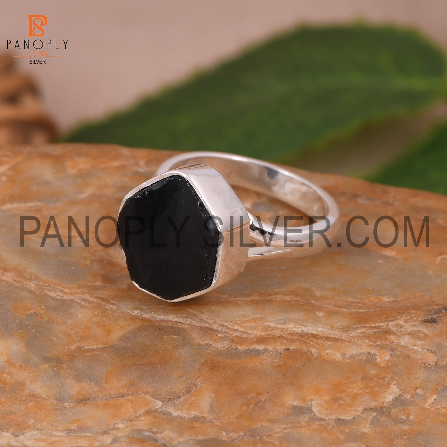 Split Band Black Obsidian Stone Dome Silver Ring