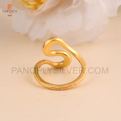 Wave Design Gold-Plated Fashion Ring, Hammered Texture Jewelry