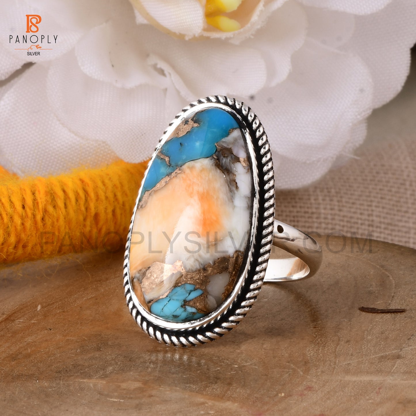 Sterling Silver Spiny Oyster Turquoise Ring, Oval Shape, Rope Design Border