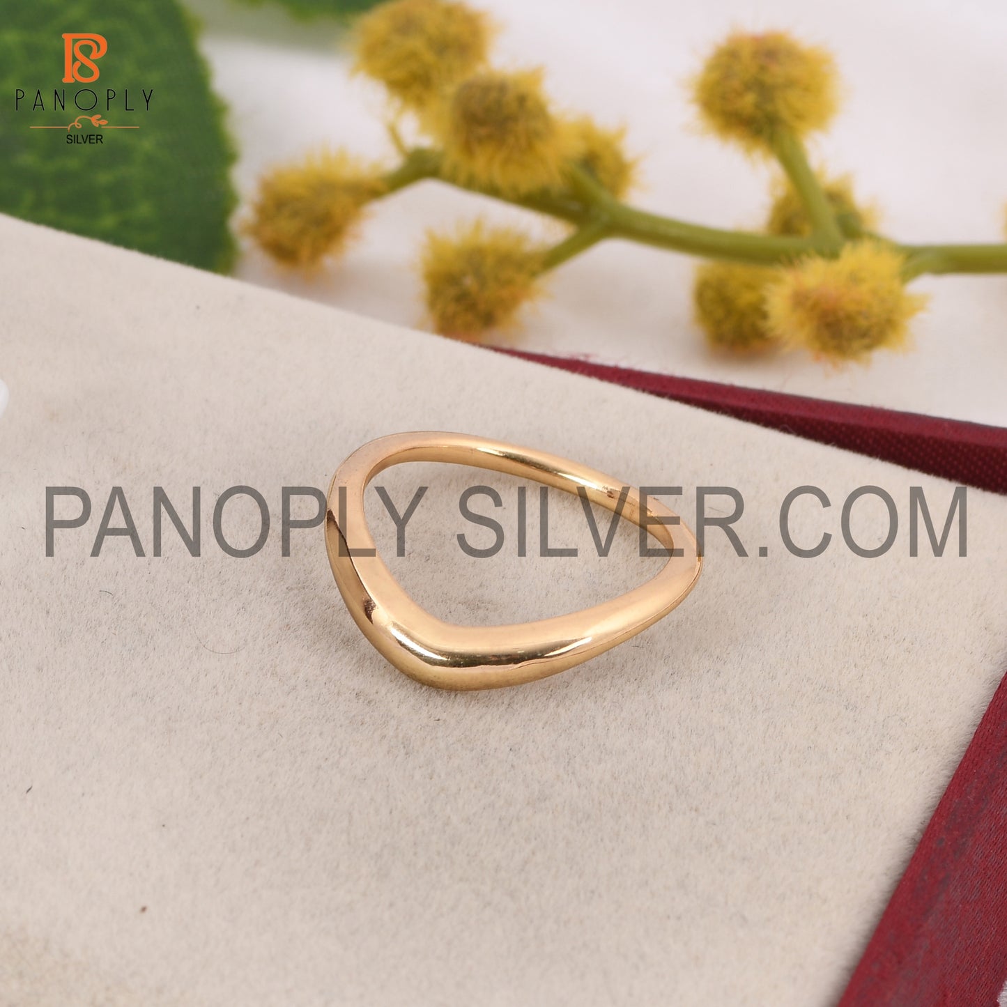 18k Gold Plated Curved Band Ring