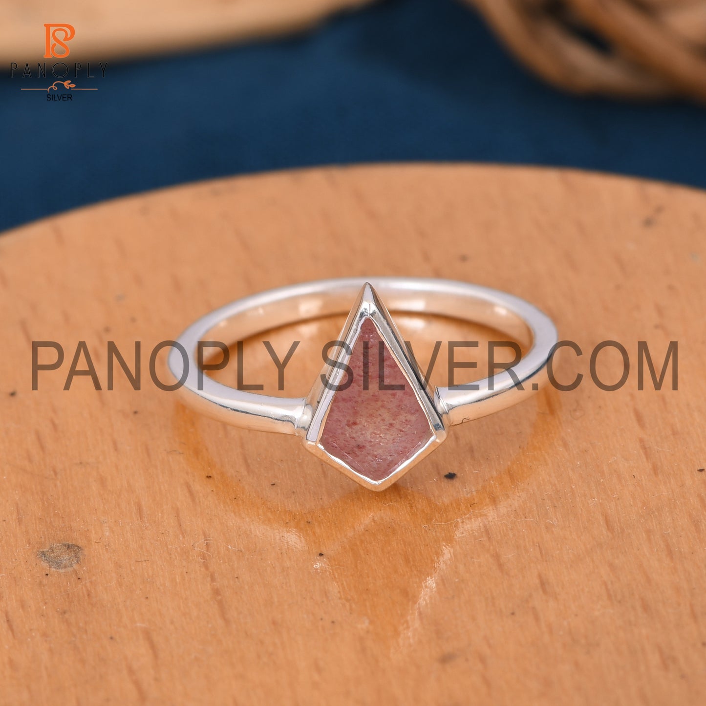 Strawberry Quartz 925 Silver Triangle Shape Rings