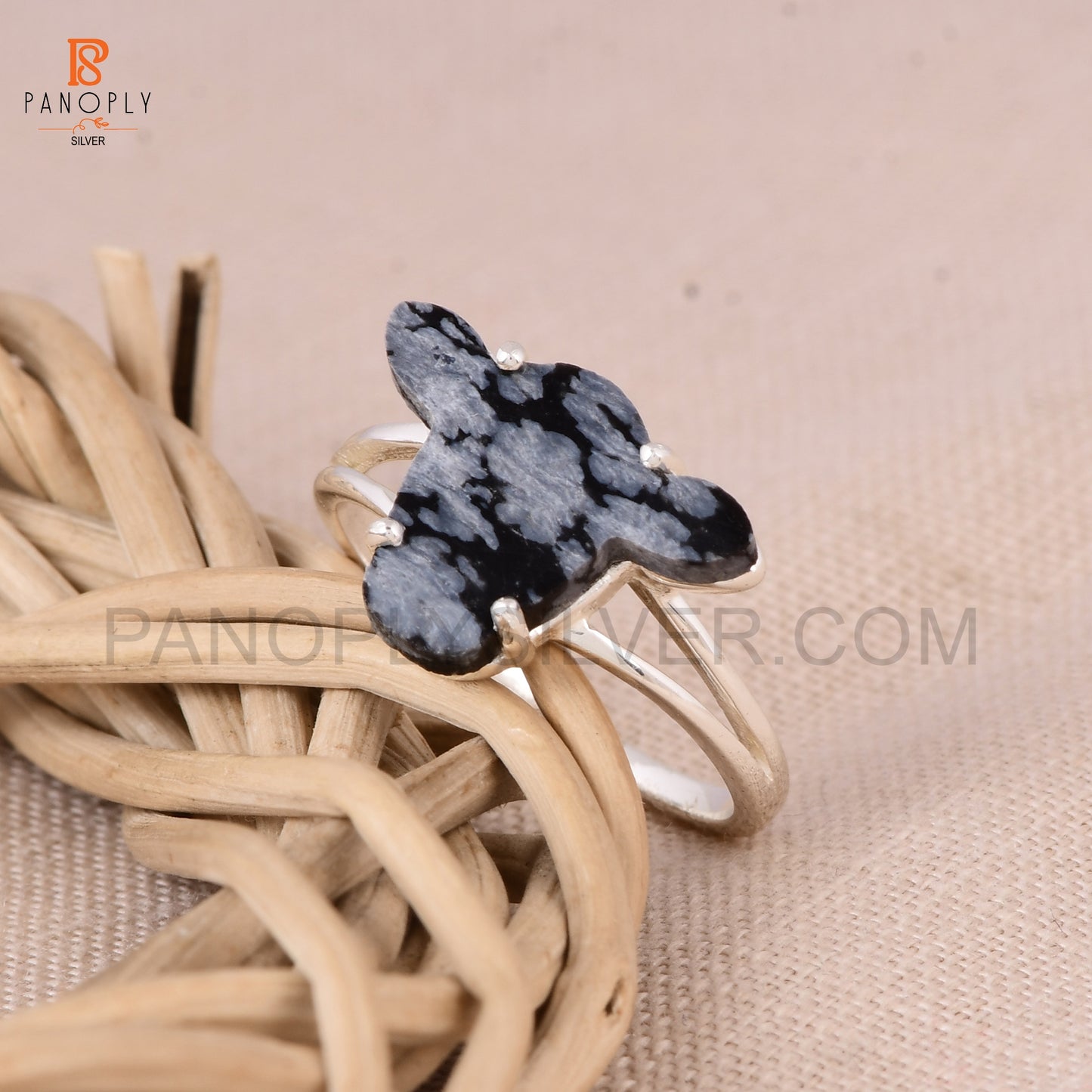 Sterling Silver Cow Head Ring - Ideal for Animal Lovers
