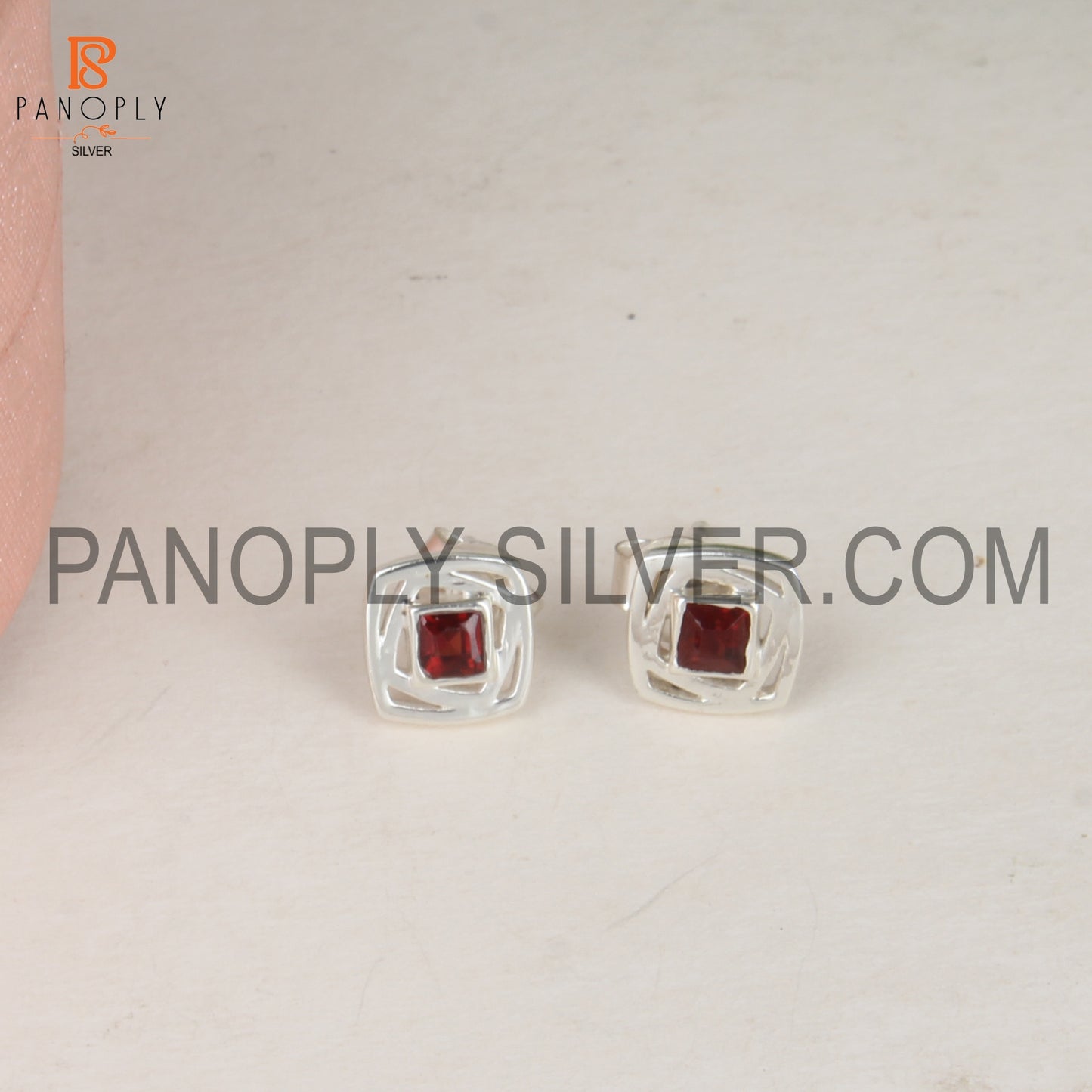 Square Shaped Fine 925 Sterling Silver Garnet Stud Earrings