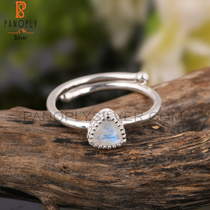 Rainbow Moonstone Attractive 925 Sterling Silver Ring