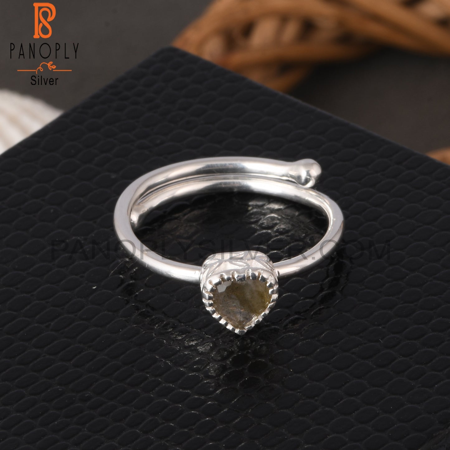 Labradorite Heart 925 Sterling Silver Love Ring