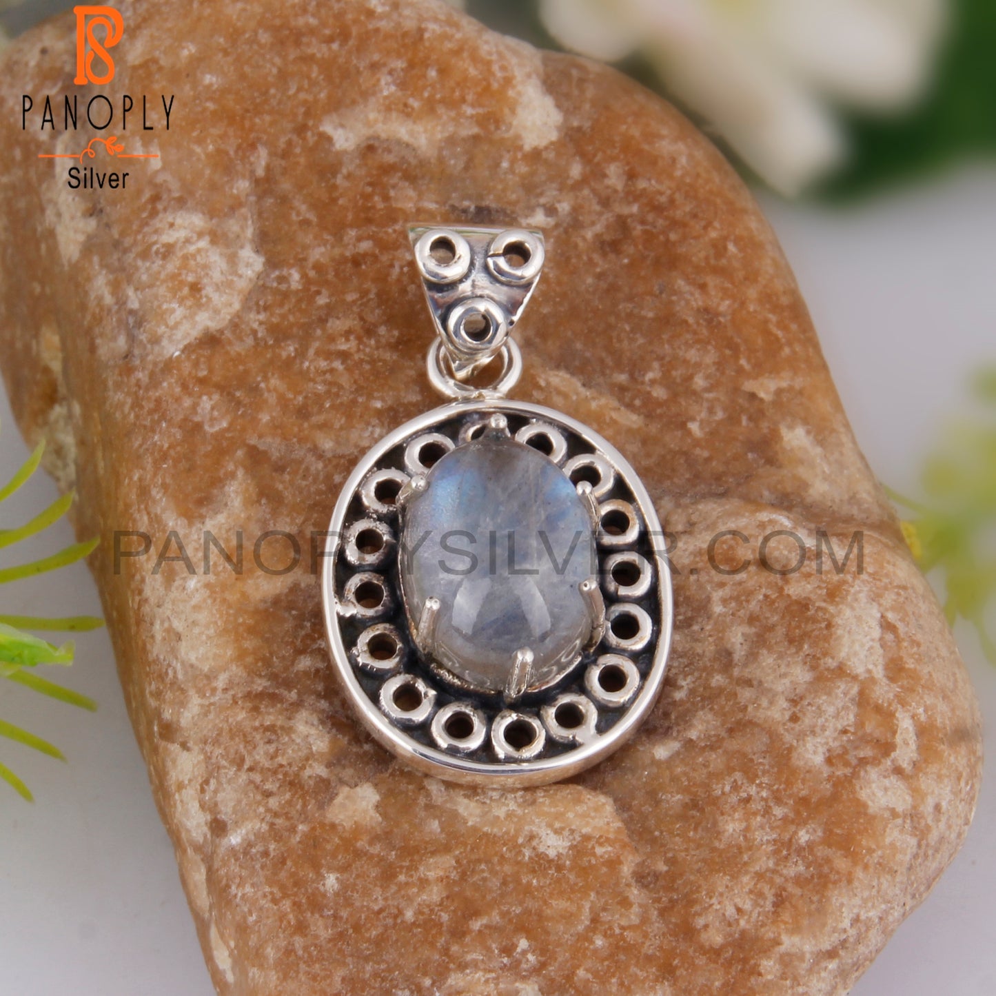 Doublet Labradorite Oval Shape 925 Sterling Silver Pendant