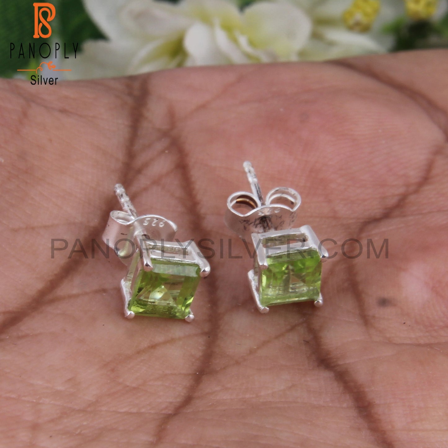 Peridot Square Shape 925 Sterling Silver Studs Earrings