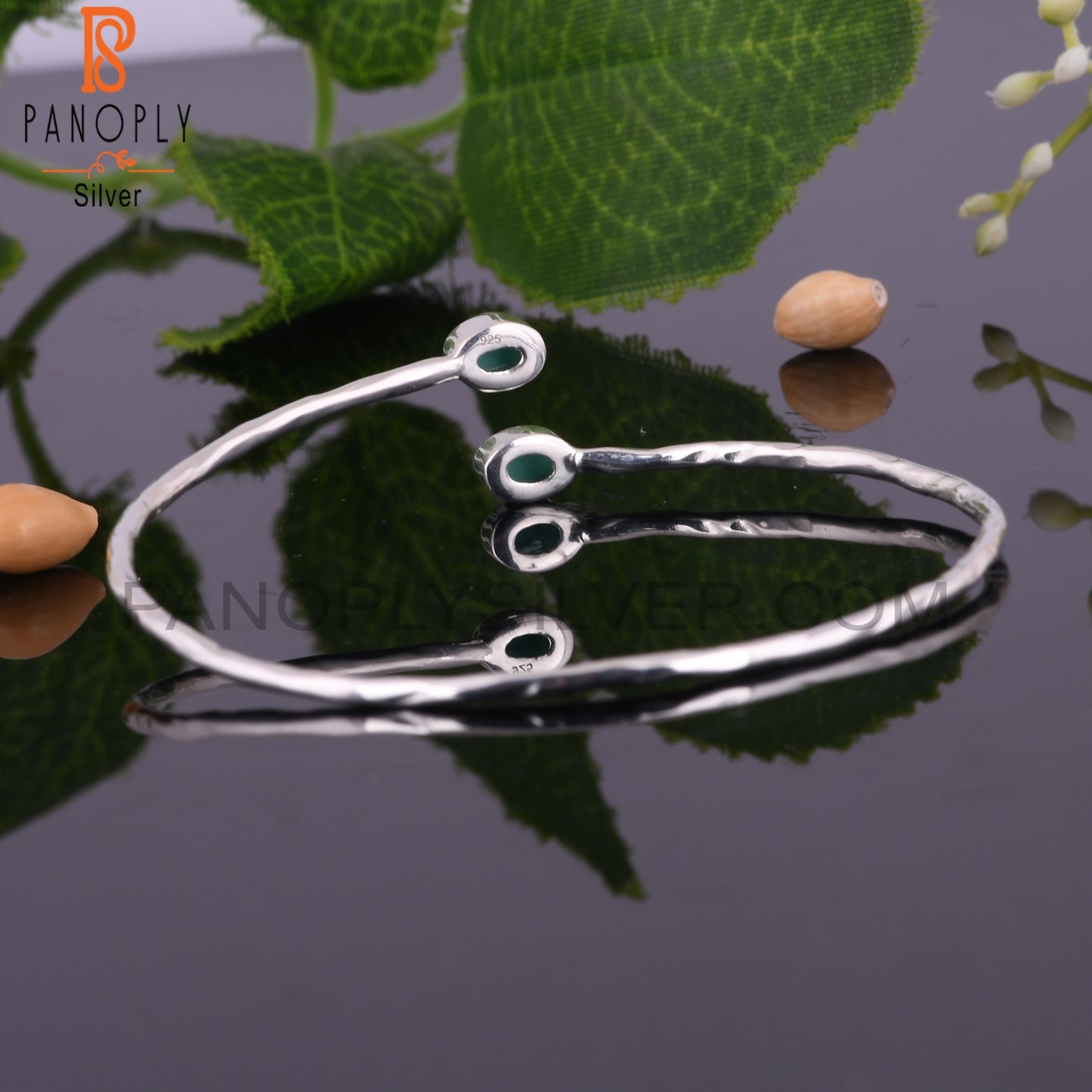 Arizona Turquoise Oval Shape 925 Sterling Silver Bangle