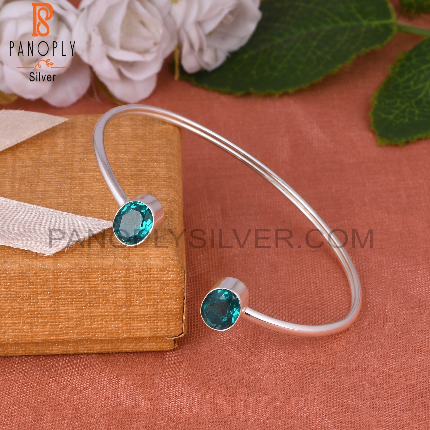 Doublet Santamaria Aquamarine Quartz Oval 925 Silver Cuff