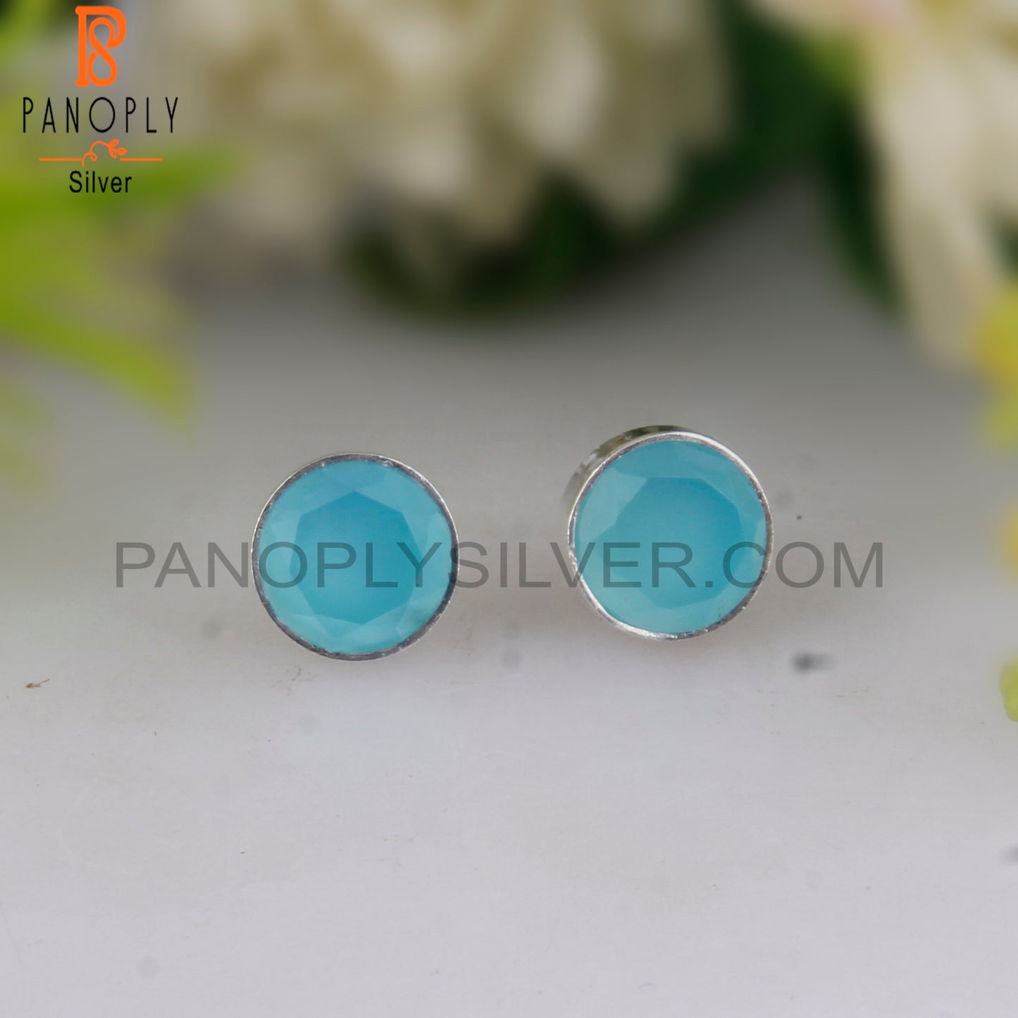Beautiful Aqua Chalcedony Round 925 Silver Earrings