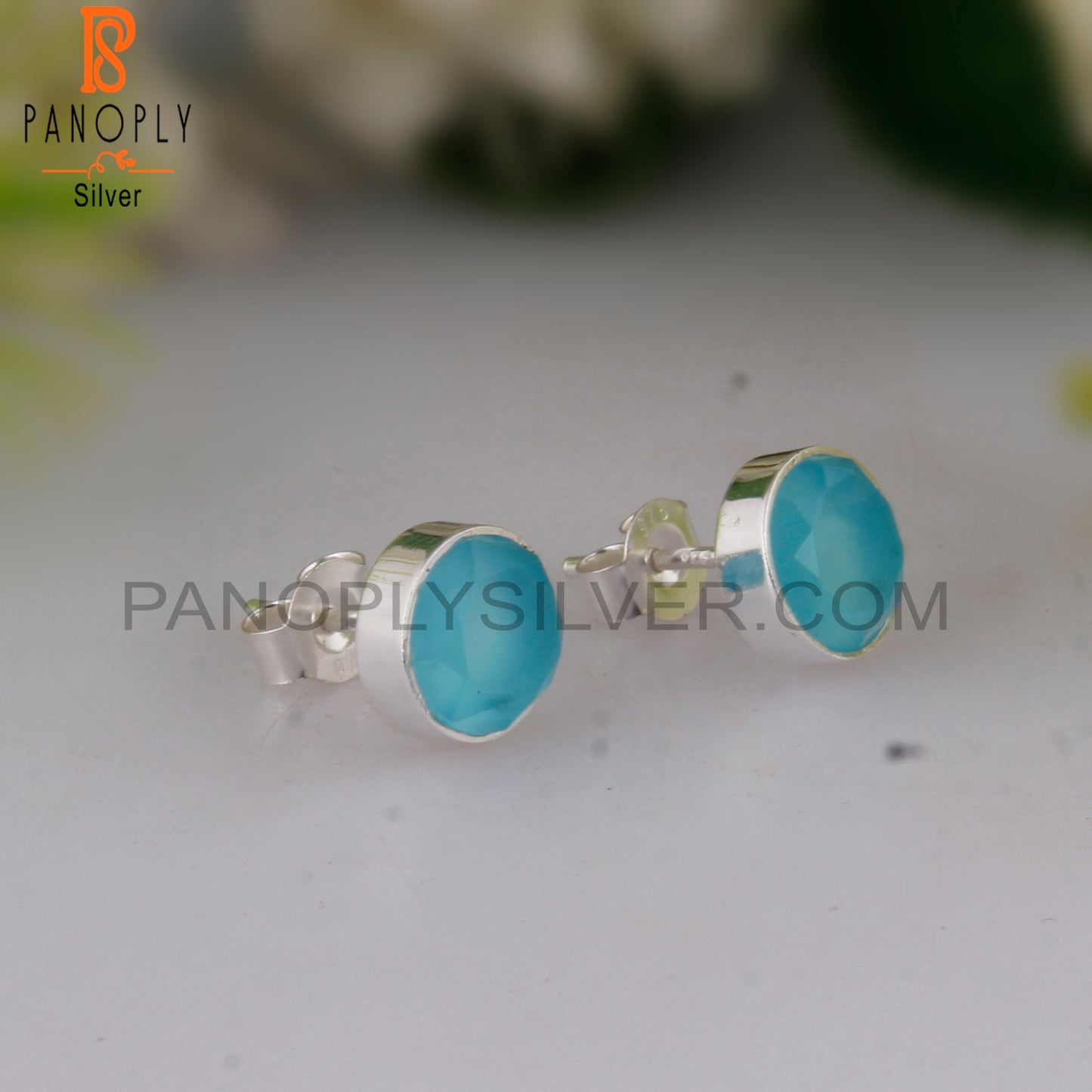 Beautiful Aqua Chalcedony Round 925 Silver Earrings