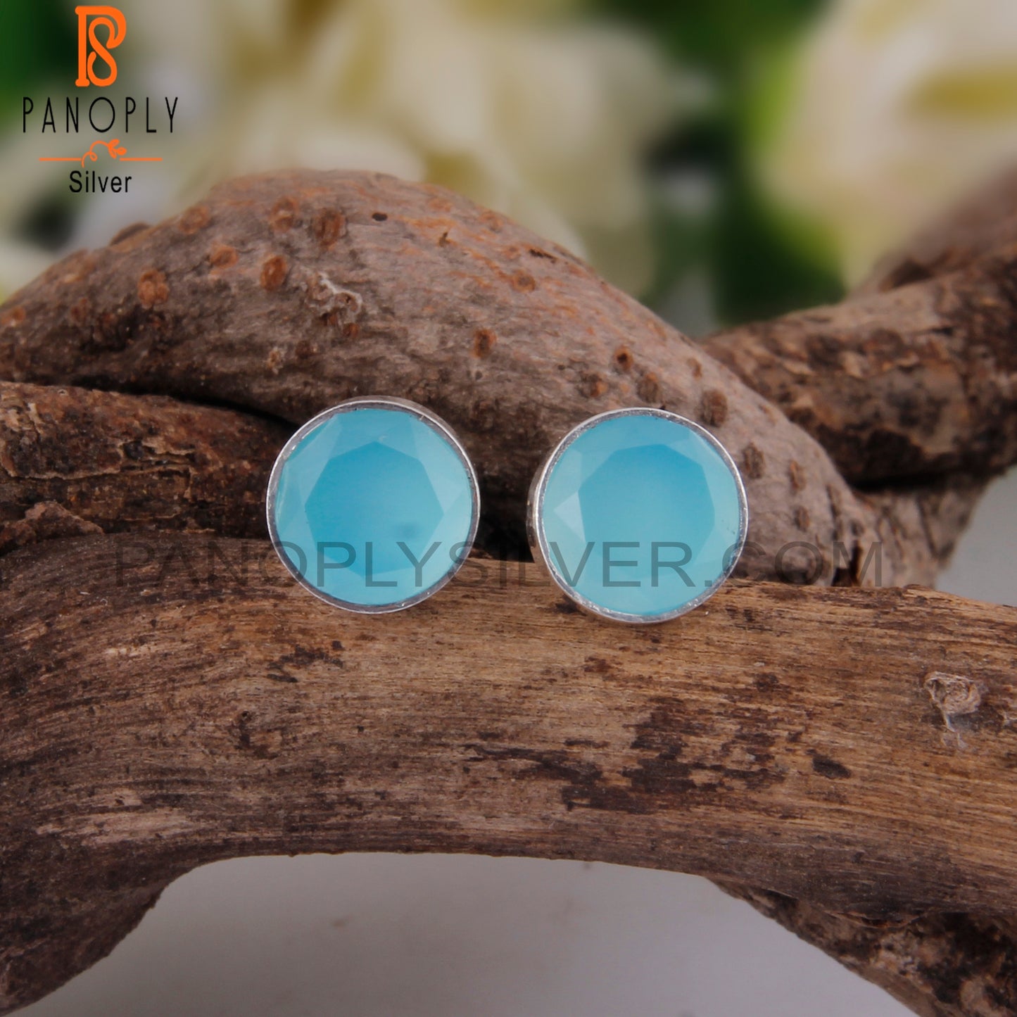 Beautiful Aqua Chalcedony Round 925 Silver Earrings