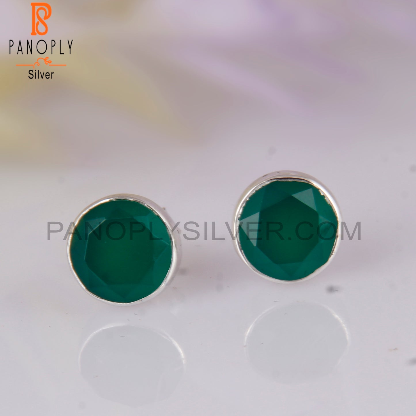 Green Onyx Round Shape 925 Sterling Silver Studs Earrings