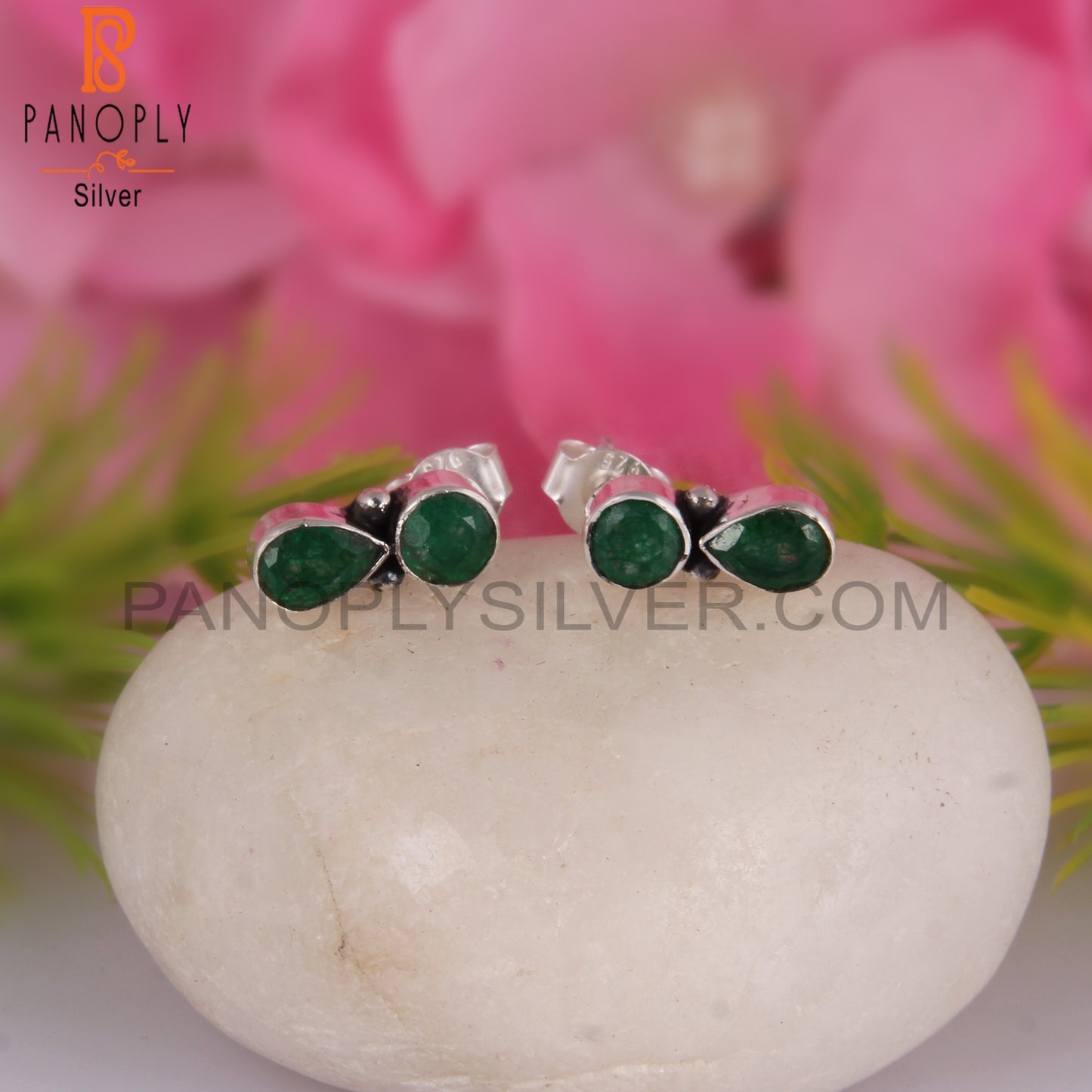 Emerald 925 Sterling Silver Beautiful Earrings