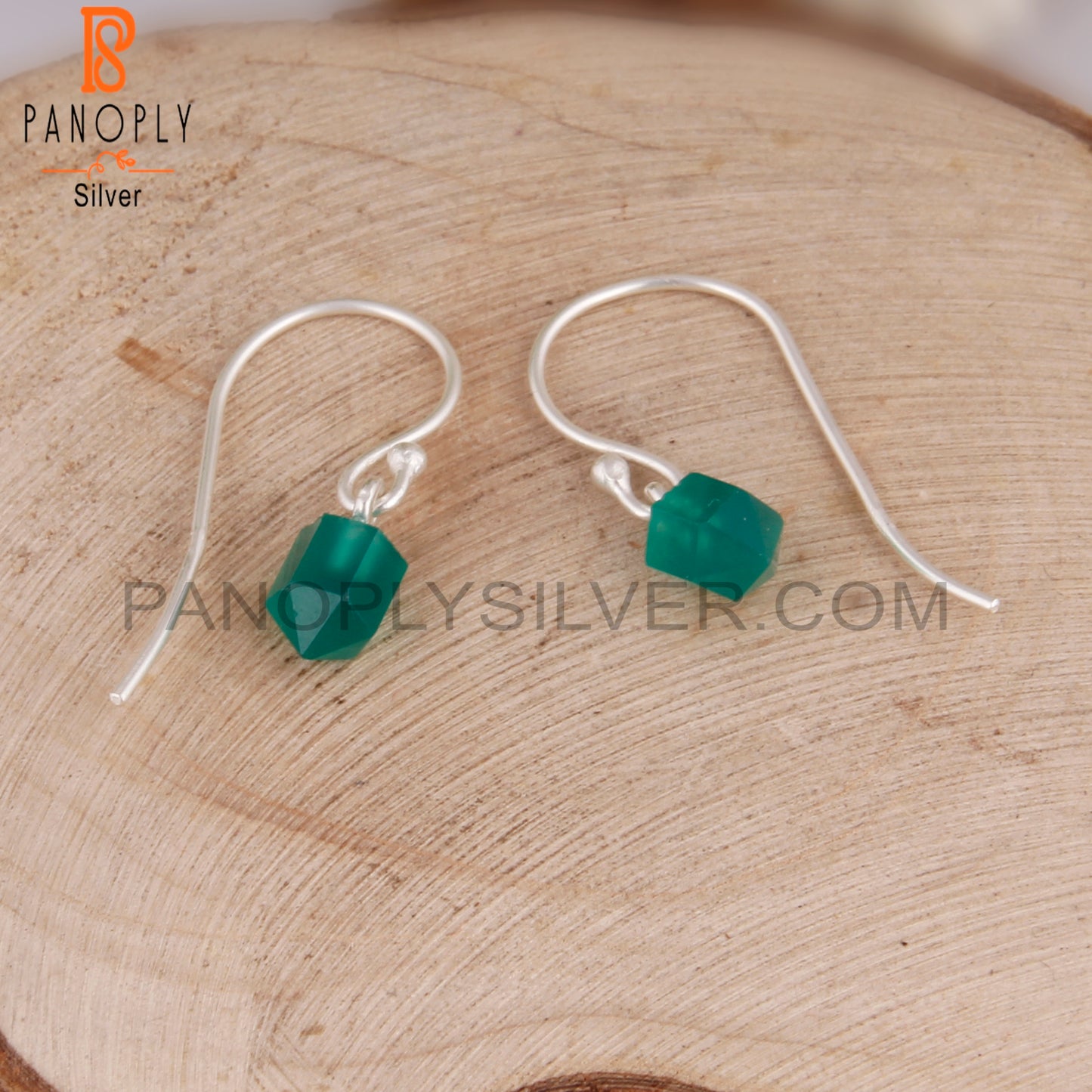Green Onyx Bullet Pointed Shape 925 Silver Dangle Earrings