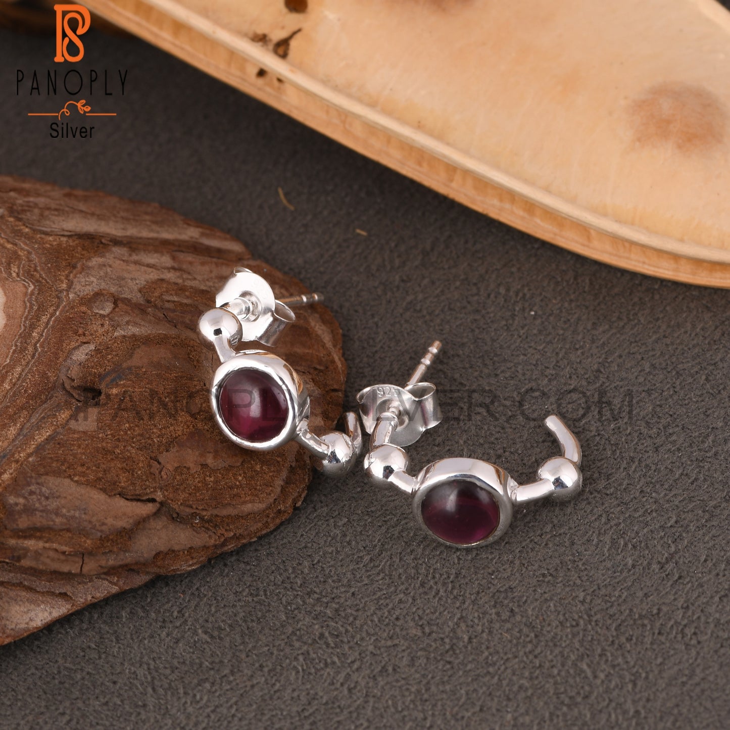 Bali Stud Garnet Round 925 Sterling Silver Earrings