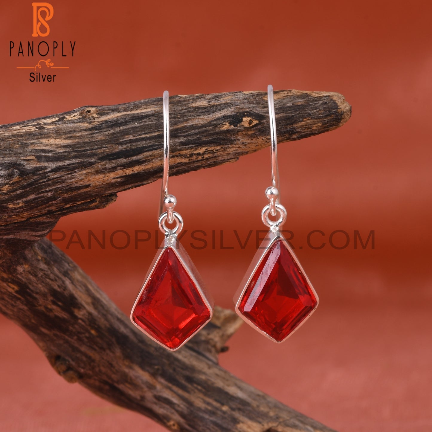 Doublet Garnet Quartz Kite Shape 925 Sterling Silver Earrings
