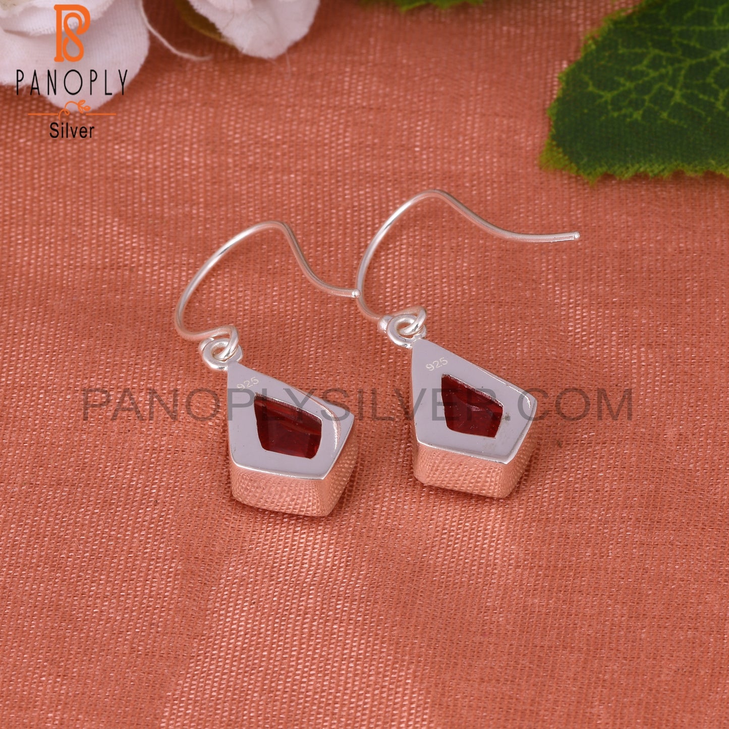 Doublet Garnet Quartz Kite Shape 925 Sterling Silver Earrings