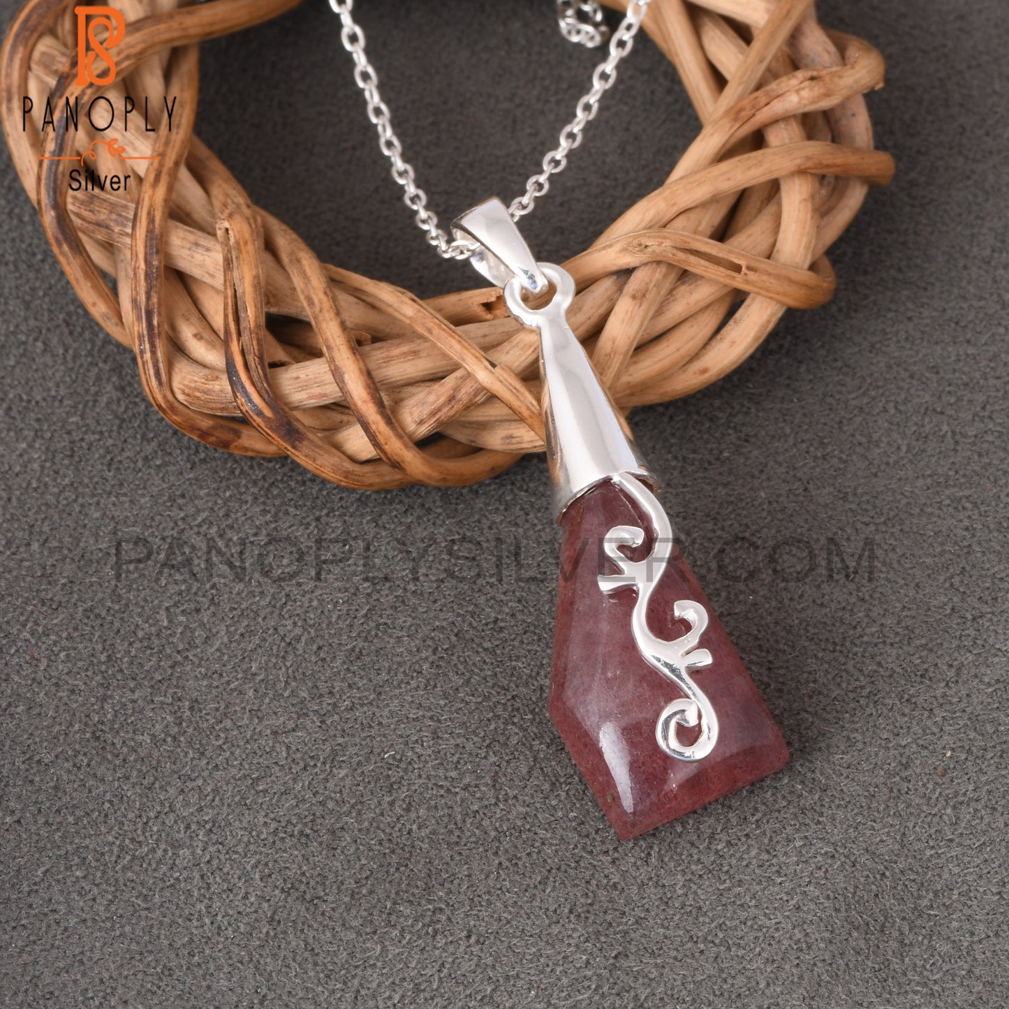 Strawberry Quartz 925 Sterling Silver Pendant With Chain