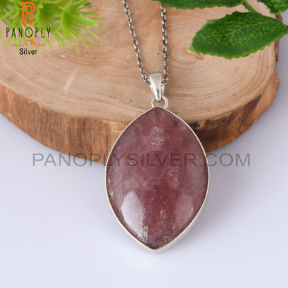 Strawberry Quartz Oval Shape 925 Silver Pendant With Chain