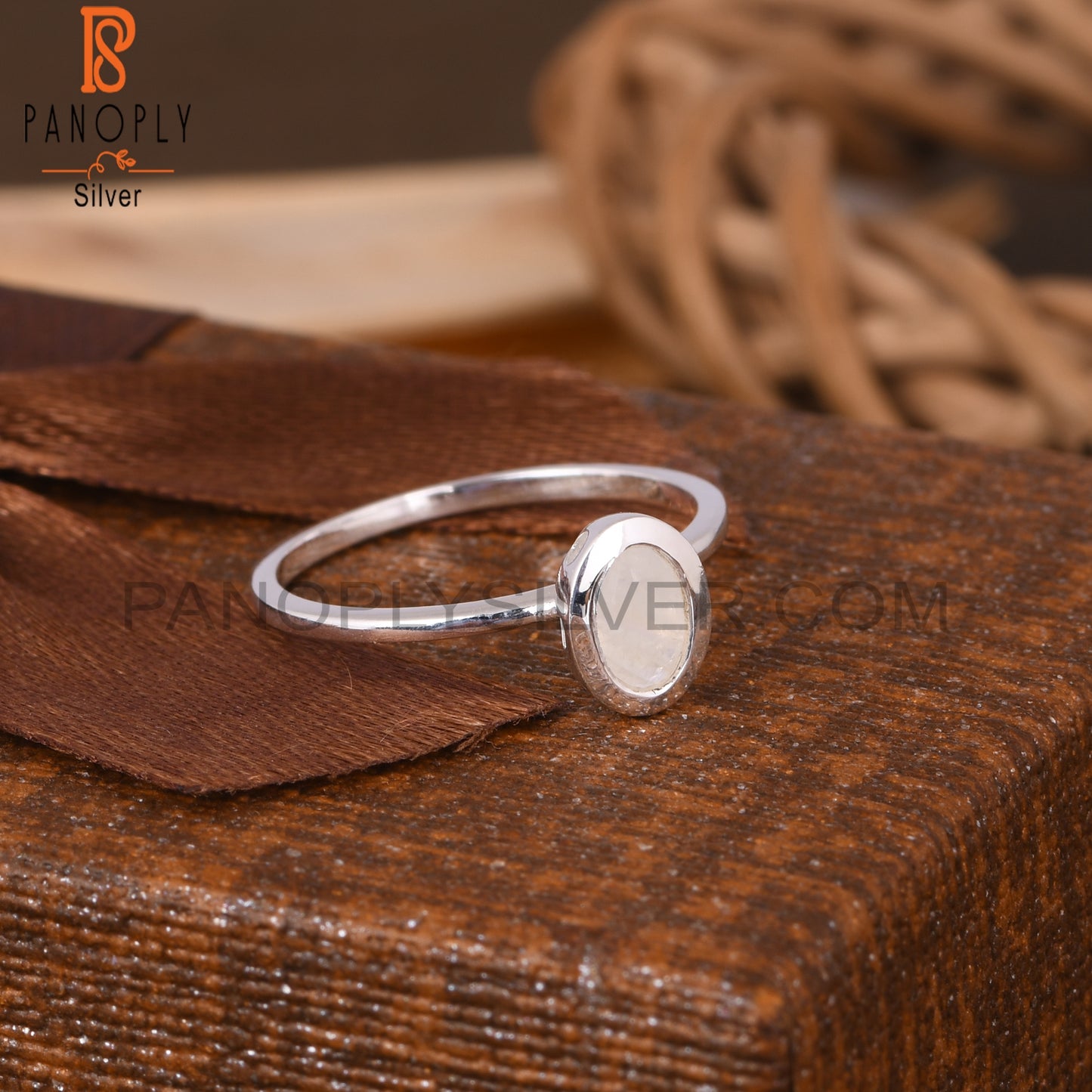 Rainbow Moonstone Oval Shape 925 Sterling Silver Ring